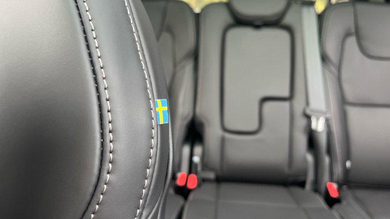 Volvo XC90 2.0 T8 PHEV Ultra Dark 5dr AWD Geartronic Estate